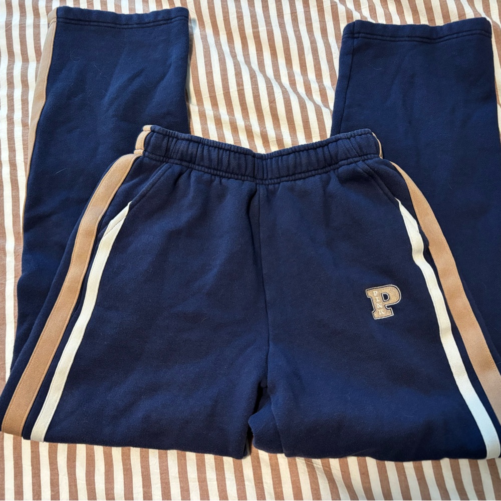 PINK straight leg sweatpants
